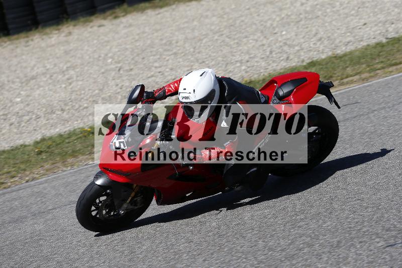 /05 07.04.2026 Cornu Master School ADR/Gruppe rot/25